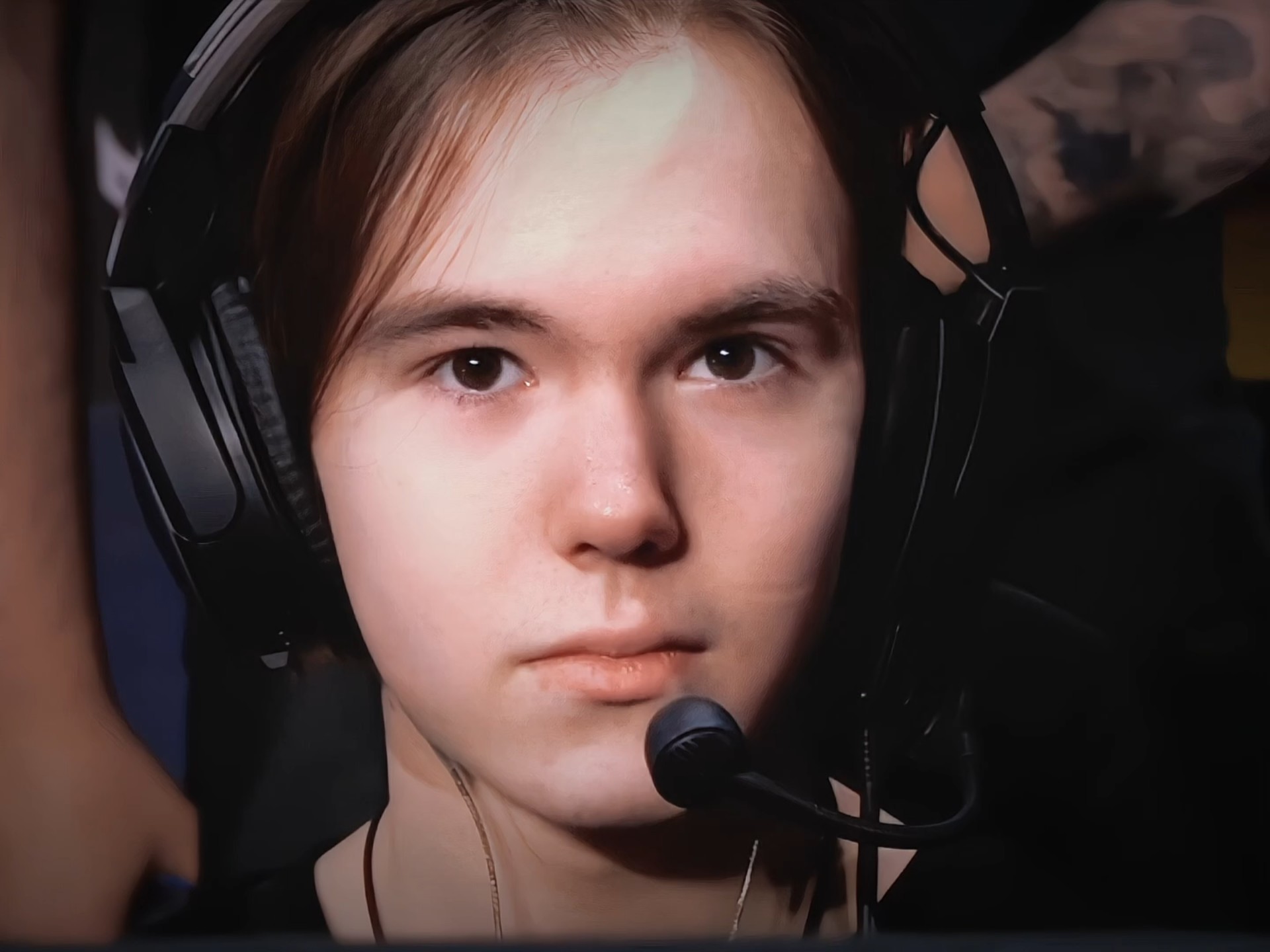 员们始终保 员们始终保